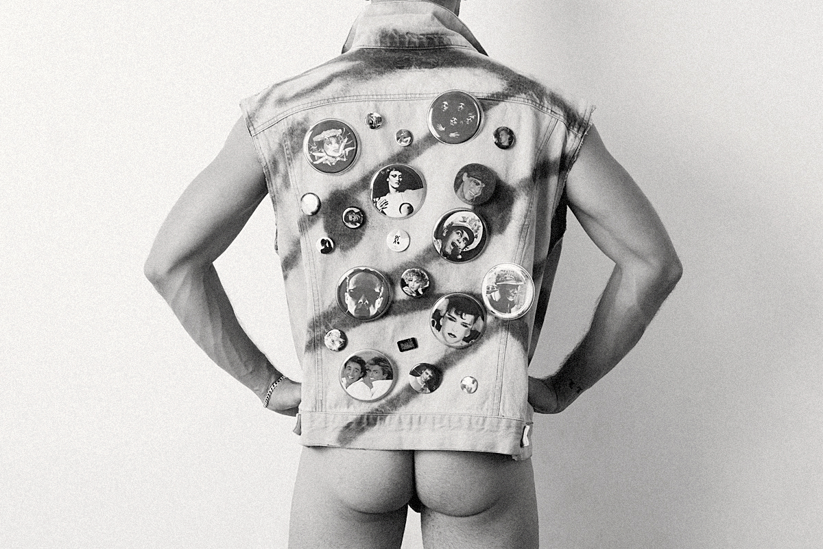 BUTT - Paul_buttons_02