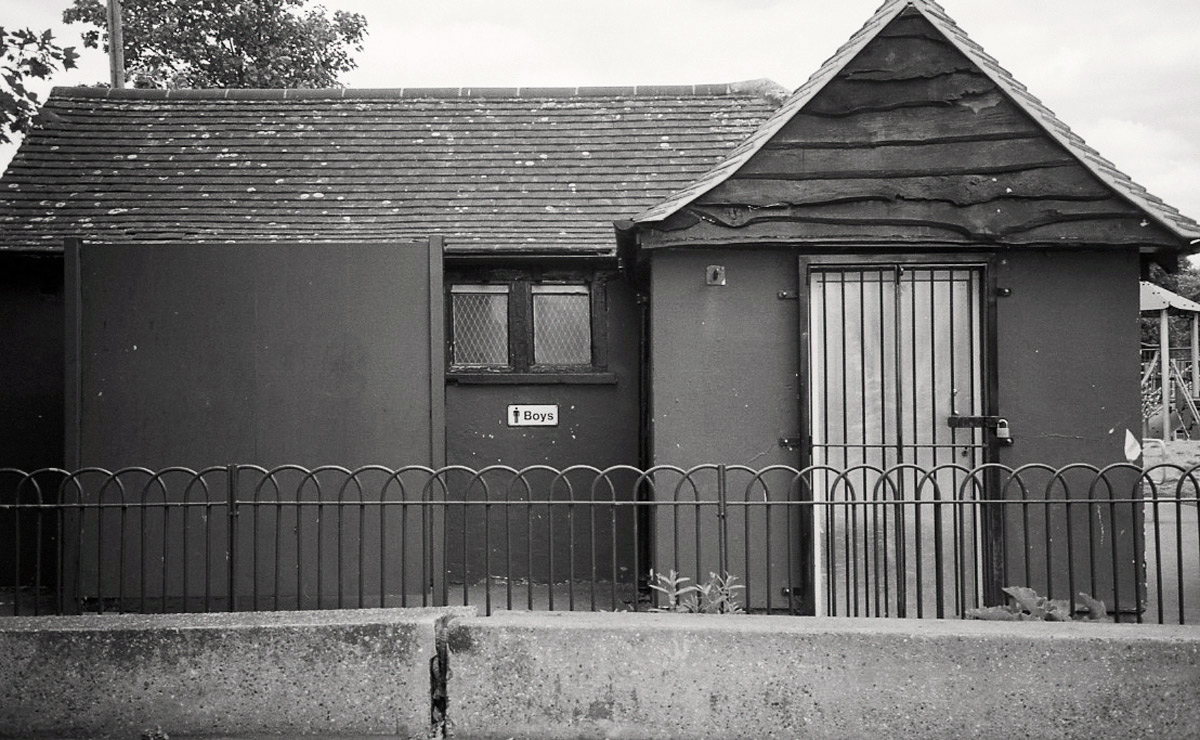 BUTT - Cottage_boys_rgb