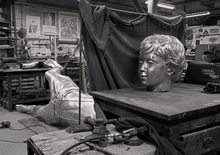 BUTT - E&g_plinth_web