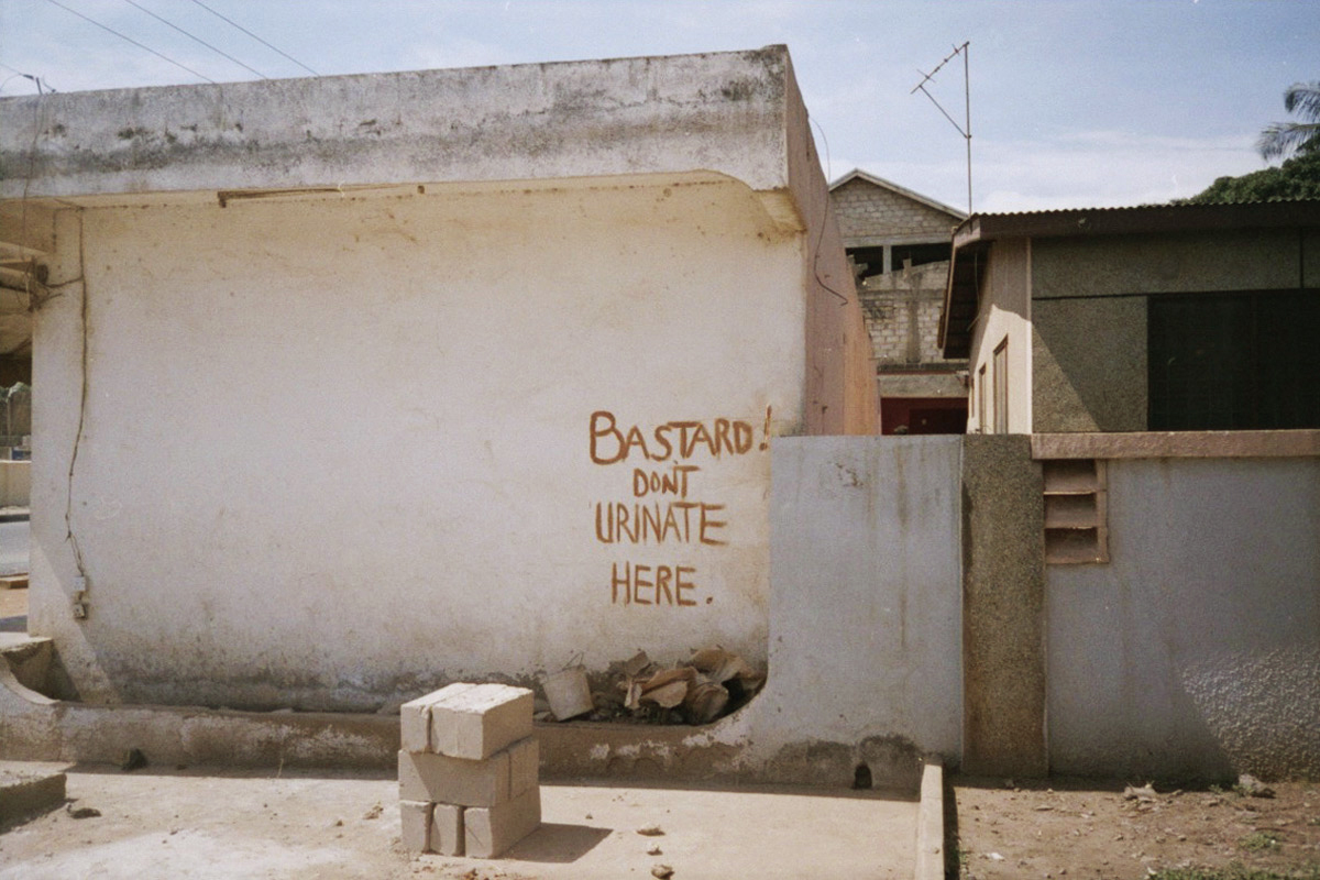 BUTT - Jw_don't-urinate_web