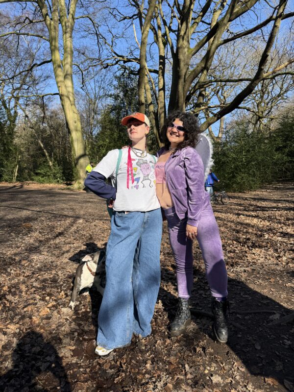 BUTT - Viv and lola 1_sodomites walk