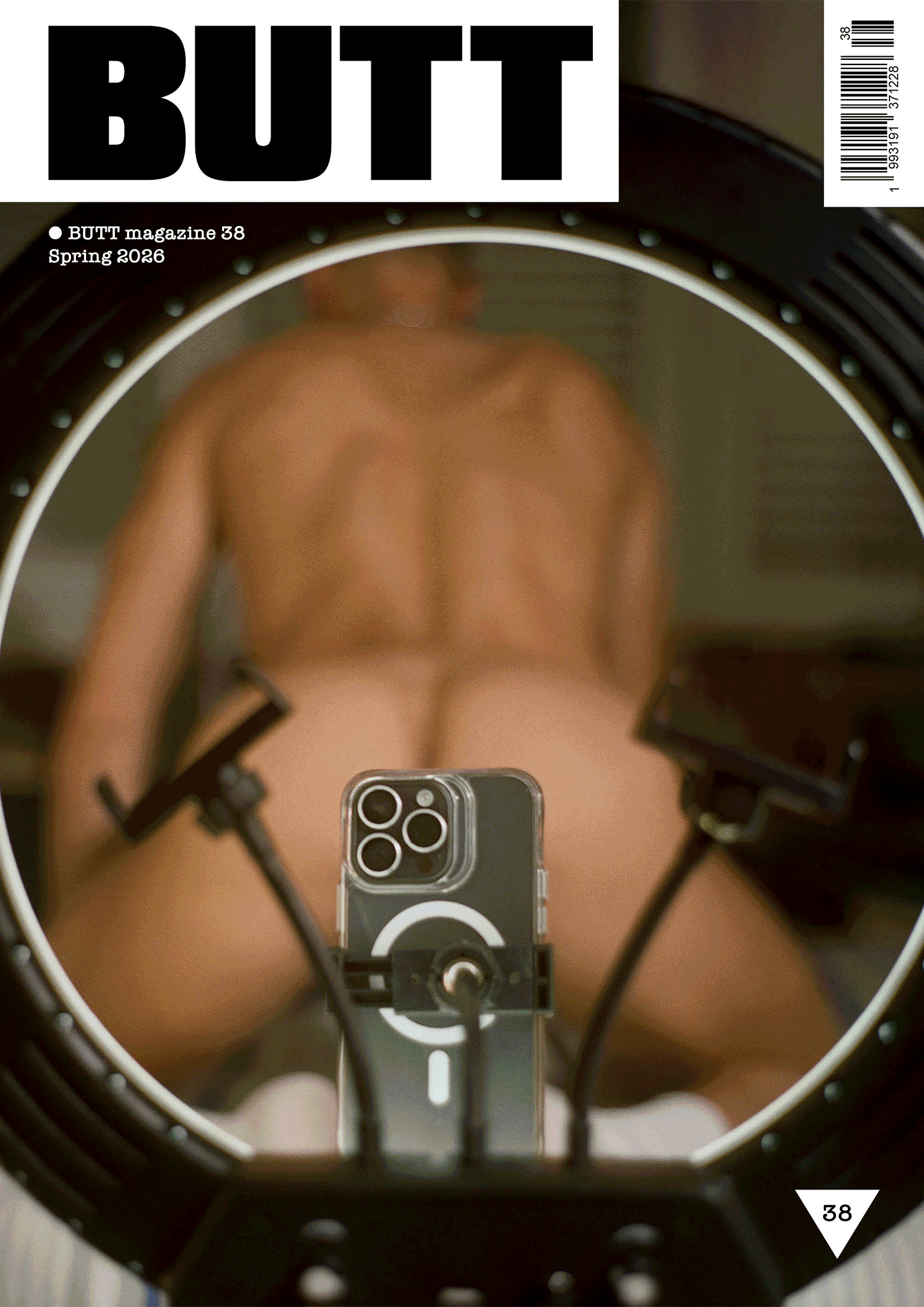 BUTT - Cover_web_butt38