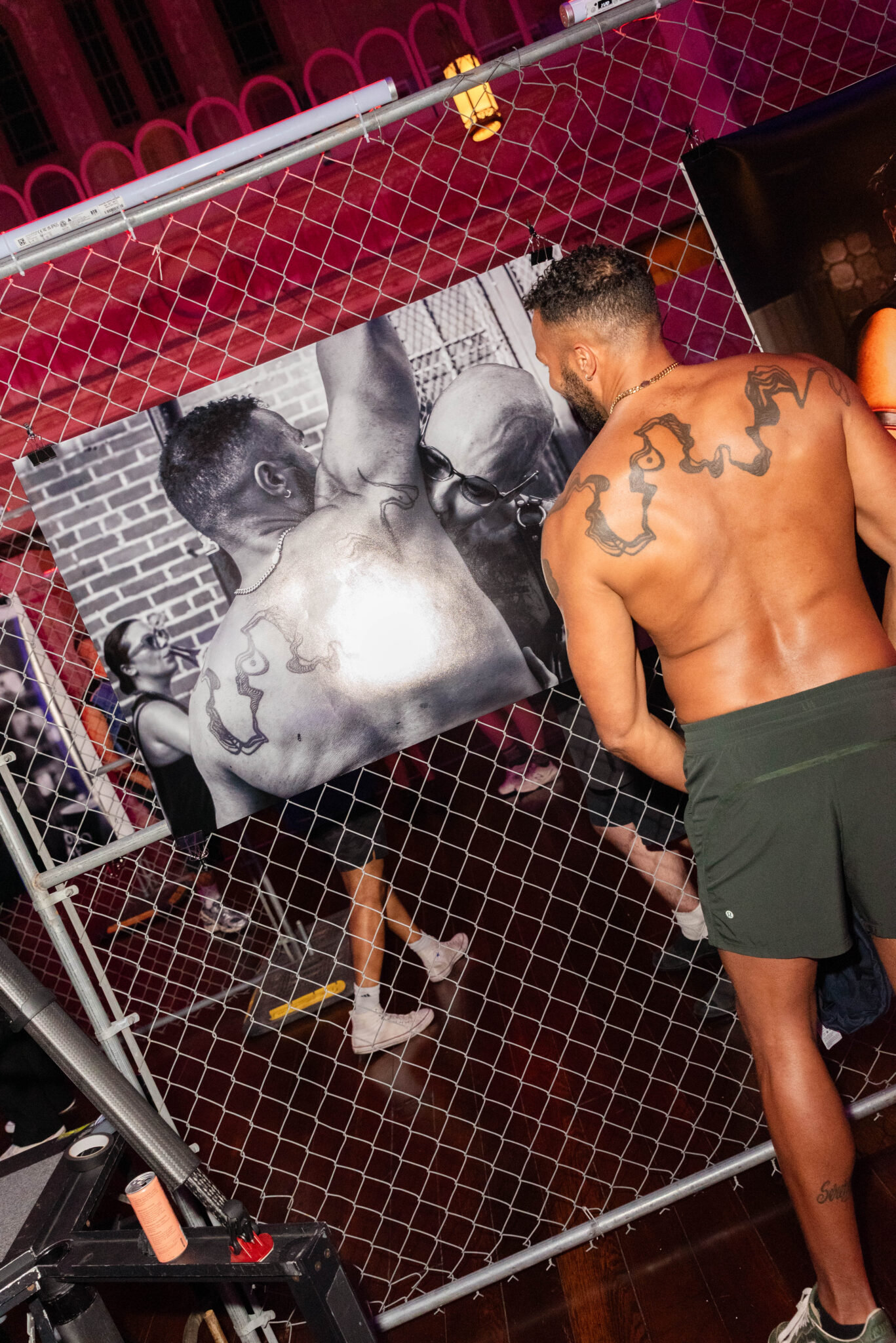 BUTT - Sniffies12_photo_credit_monwell_frazier.jpg